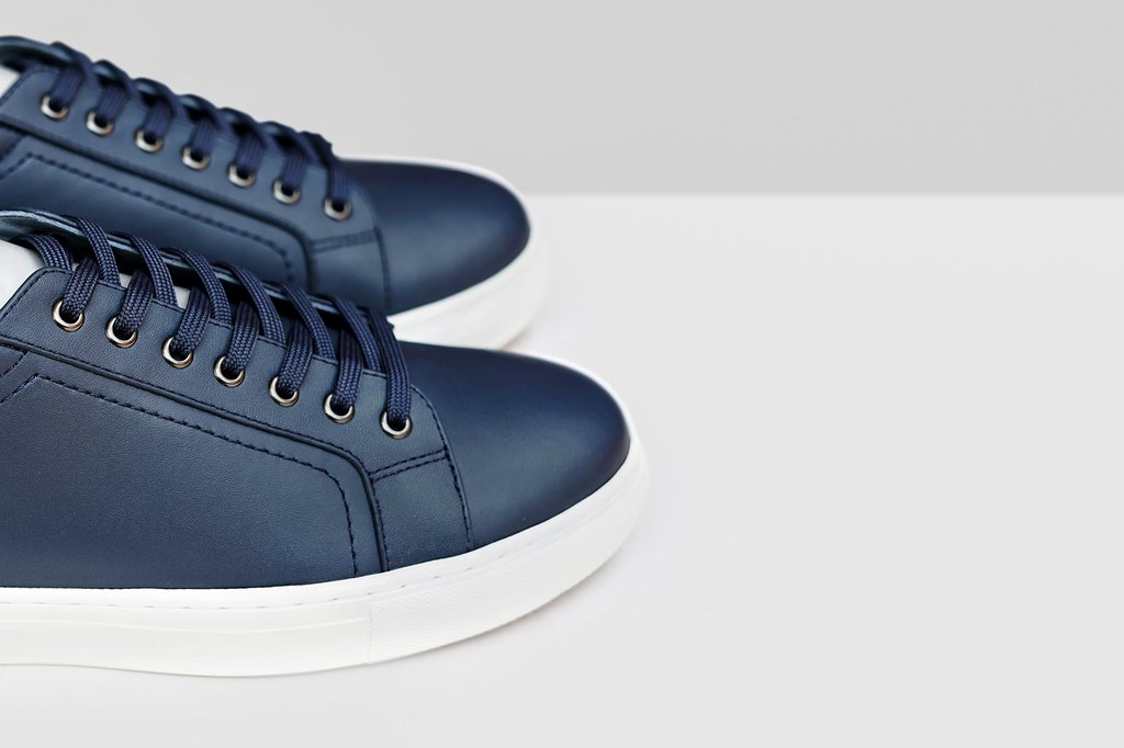 LUXURY Leather Sneakers Navy/White ILYN